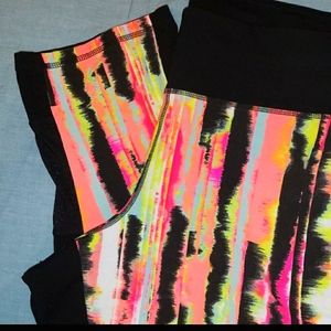 Lane Bryant LIVI Active Capri Leggings